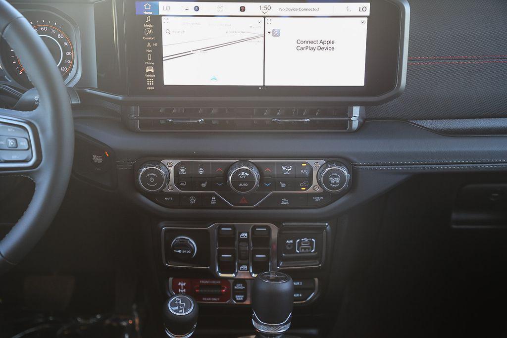 new 2025 Jeep Gladiator car, priced at $47,238