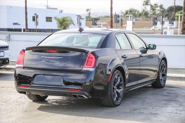 used 2021 Chrysler 300 car, priced at $19,995