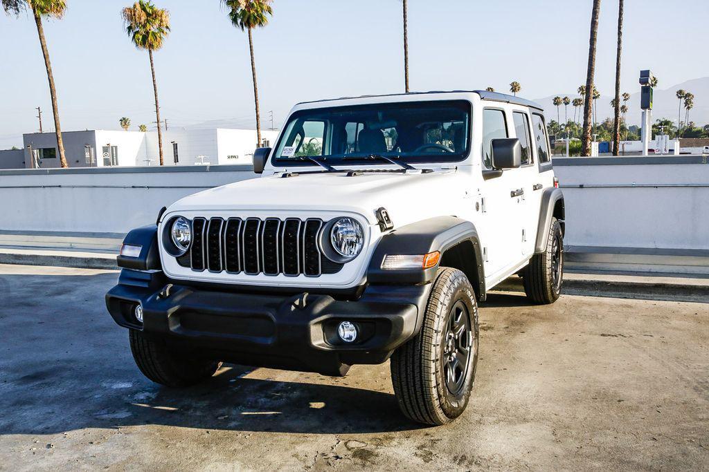 new 2025 Jeep Wrangler car, priced at $37,330