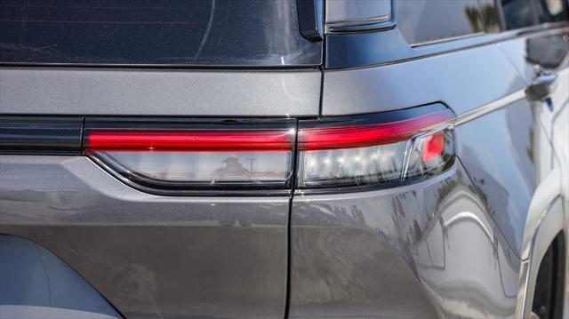 new 2025 Jeep Grand Cherokee car, priced at $41,985