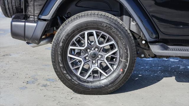 new 2025 Jeep Wrangler car, priced at $49,047
