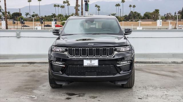 new 2025 Jeep Grand Cherokee car, priced at $42,010