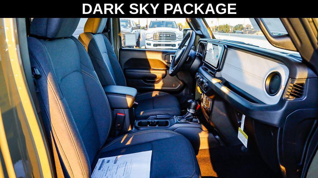 new 2025 Jeep Gladiator car, priced at $37,091