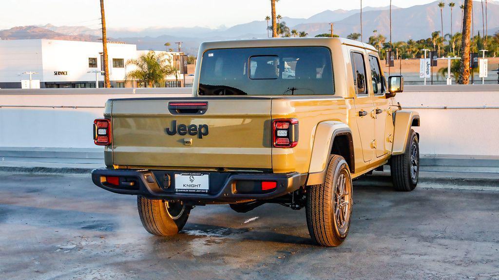 new 2025 Jeep Gladiator car, priced at $39,540