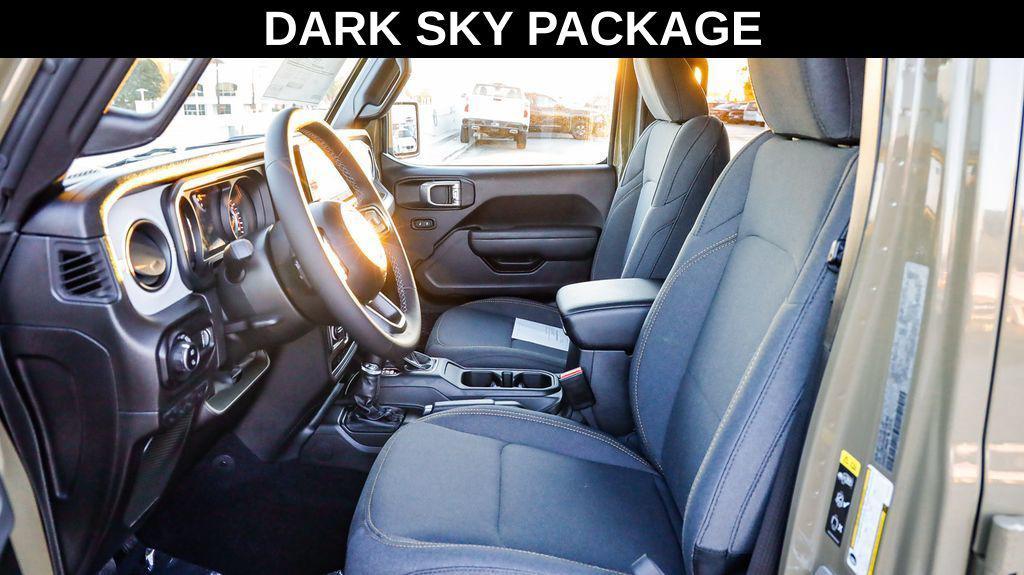 new 2025 Jeep Gladiator car, priced at $37,091