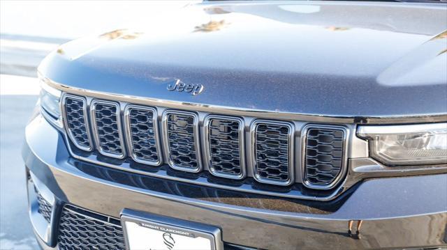 new 2025 Jeep Grand Cherokee car, priced at $38,875