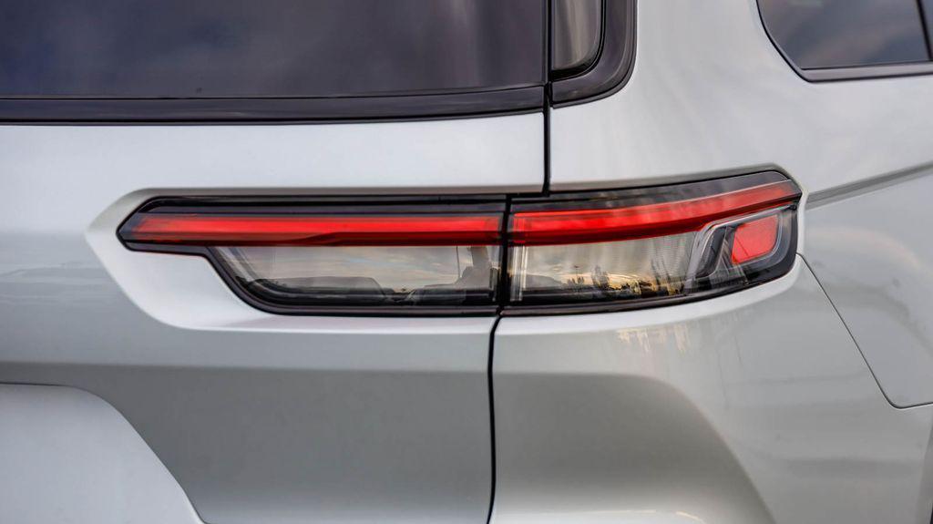 new 2025 Jeep Grand Cherokee L car, priced at $38,795