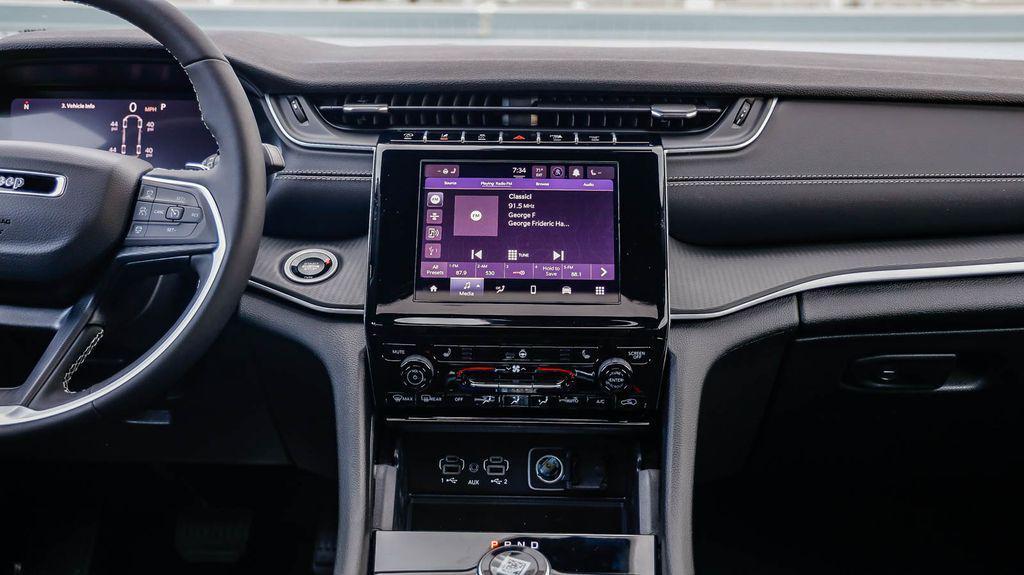 new 2025 Jeep Grand Cherokee L car, priced at $38,795