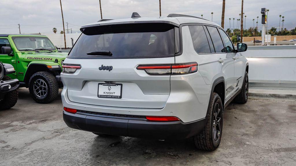 new 2025 Jeep Grand Cherokee L car, priced at $38,795