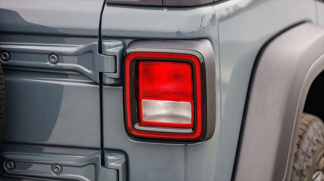 new 2025 Jeep Wrangler car, priced at $40,175