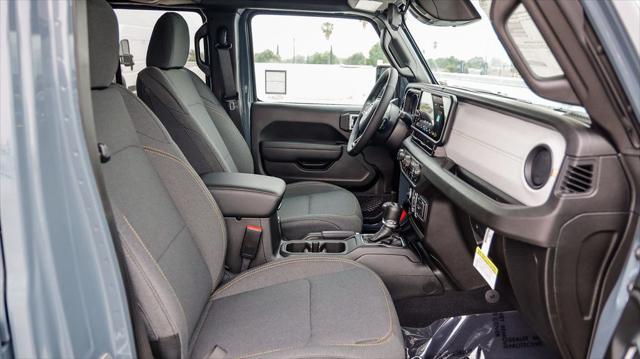 new 2025 Jeep Wrangler car, priced at $40,175