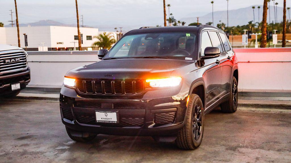 new 2025 Jeep Grand Cherokee L car, priced at $39,755