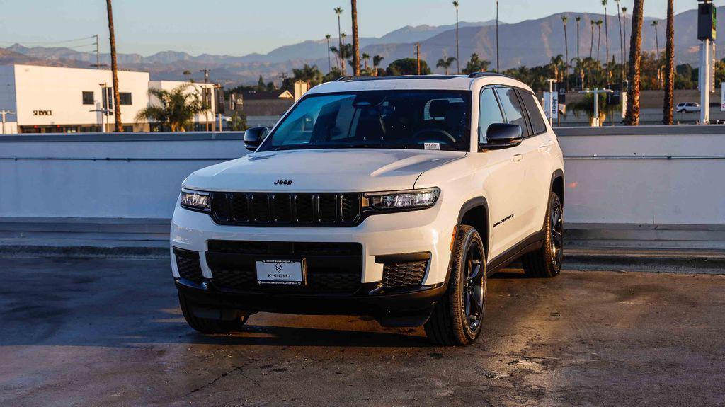 new 2025 Jeep Grand Cherokee L car, priced at $38,519