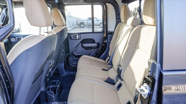 used 2023 Jeep Gladiator car, priced at $27,495