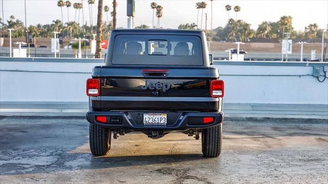 used 2023 Jeep Gladiator car, priced at $27,495