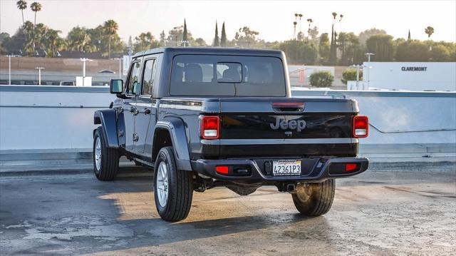 used 2023 Jeep Gladiator car, priced at $27,495