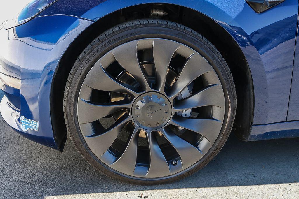 used 2021 Tesla Model 3 car, priced at $15,695