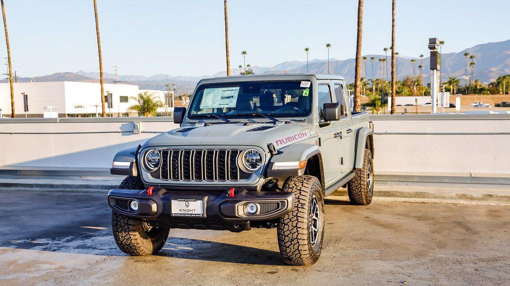 new 2025 Jeep Gladiator car, priced at $47,349
