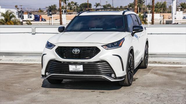 used 2023 Toyota Highlander car, priced at $37,495
