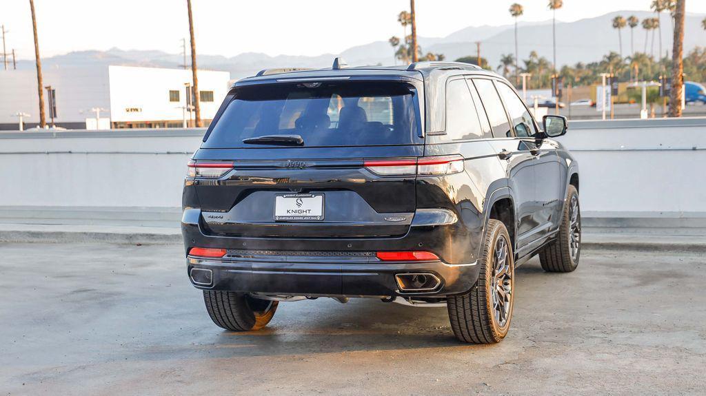 new 2025 Jeep Grand Cherokee car, priced at $59,818