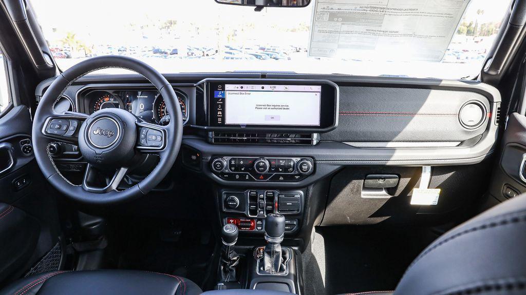 new 2025 Jeep Wrangler car, priced at $46,730