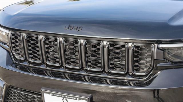 new 2025 Jeep Grand Cherokee car, priced at $42,535