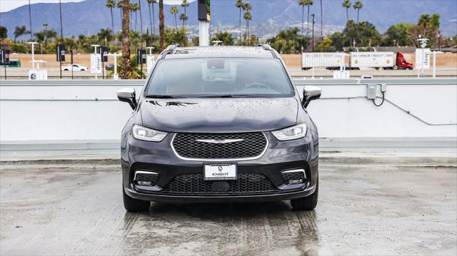 new 2025 Chrysler Pacifica car, priced at $48,125