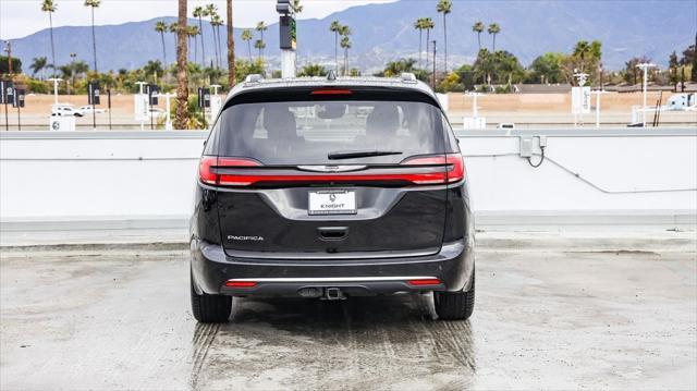 new 2025 Chrysler Pacifica car, priced at $48,125