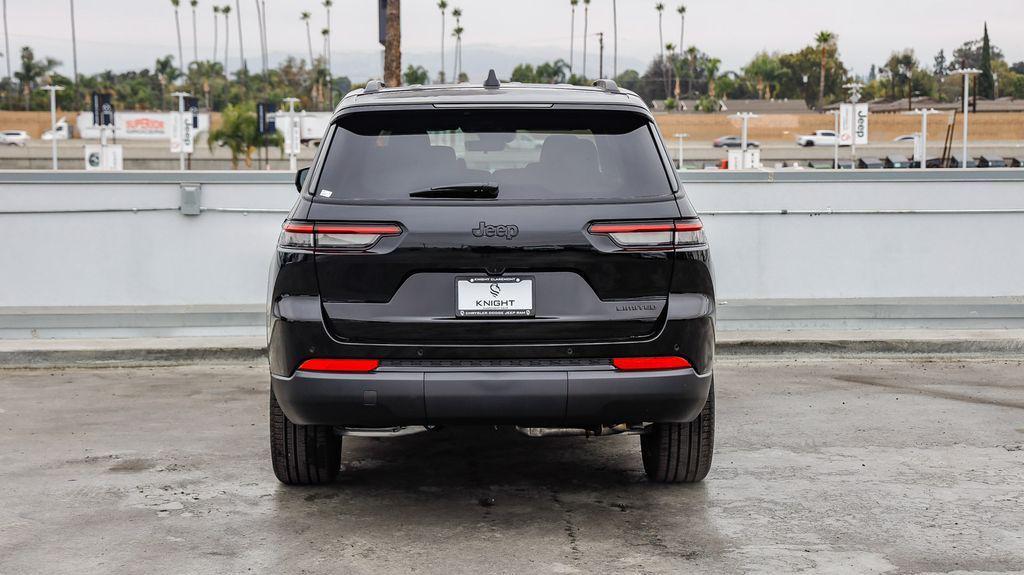 new 2025 Jeep Grand Cherokee L car, priced at $42,216