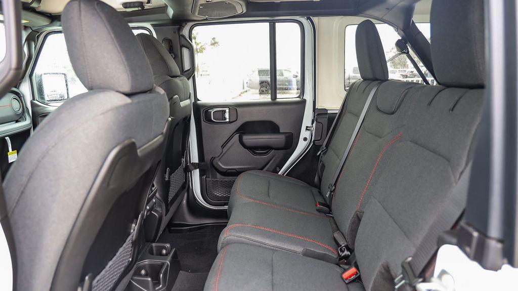 new 2025 Jeep Wrangler car, priced at $48,140