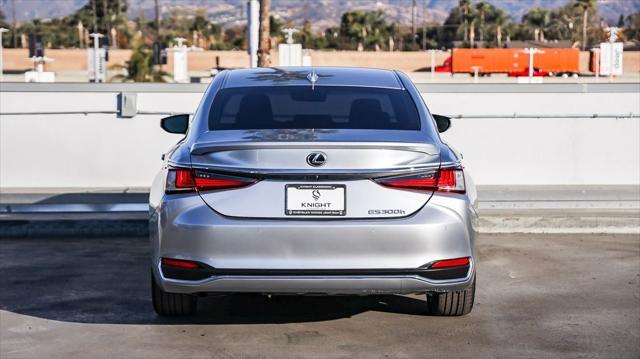 used 2023 Lexus ES 300h car, priced at $31,495