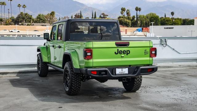 new 2025 Jeep Gladiator car, priced at $43,705