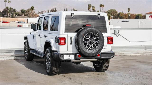 new 2025 Jeep Wrangler car, priced at $48,670