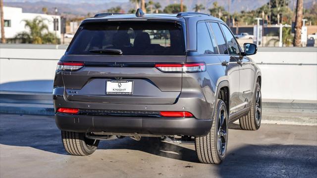 new 2025 Jeep Grand Cherokee car, priced at $38,675