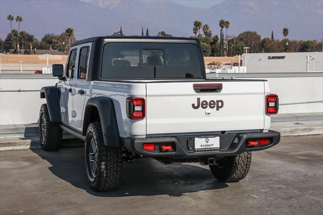 new 2025 Jeep Gladiator car, priced at $44,805