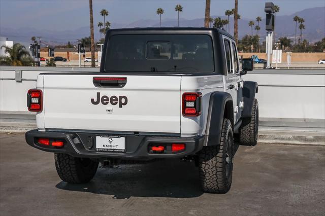 new 2025 Jeep Gladiator car, priced at $44,805