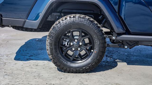 new 2025 Jeep Gladiator car, priced at $42,785