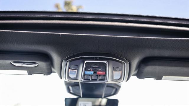 new 2025 Jeep Wagoneer S car, priced at $41,590