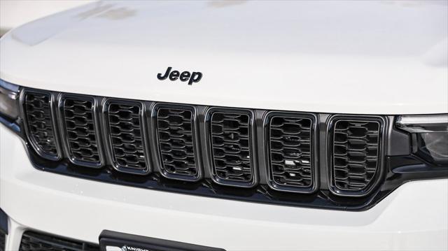 new 2025 Jeep Grand Cherokee car, priced at $39,080