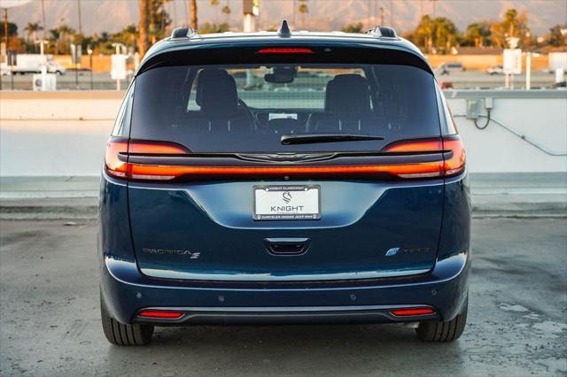 new 2025 Chrysler Pacifica Hybrid car, priced at $48,775