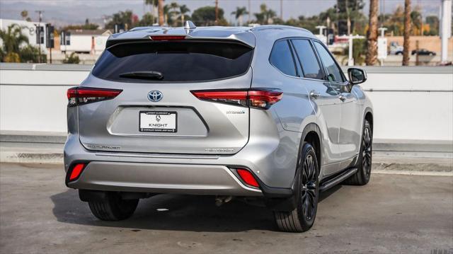 used 2021 Toyota Highlander Hybrid car, priced at $34,995