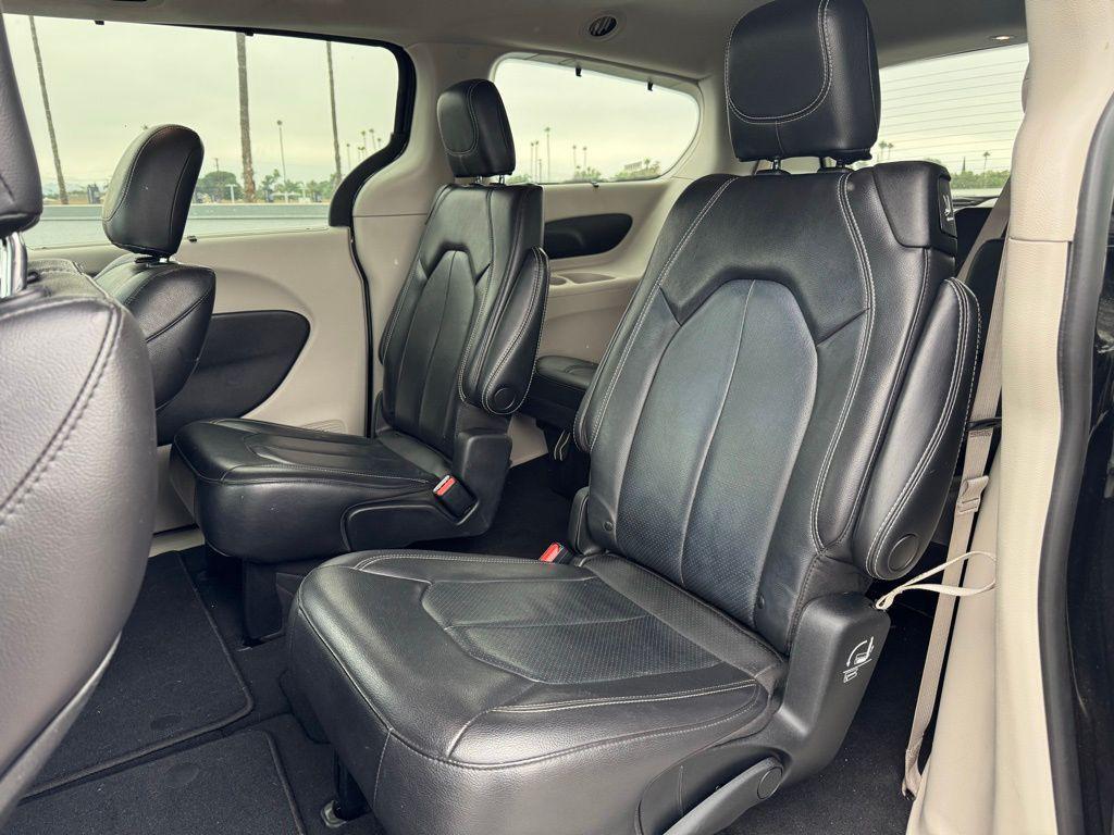 used 2022 Chrysler Pacifica car, priced at $24,595