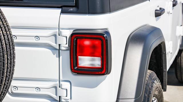 new 2025 Jeep Wrangler car, priced at $39,485