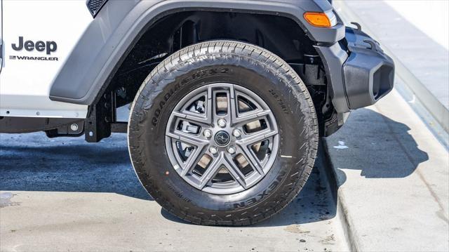 new 2025 Jeep Wrangler car, priced at $39,485