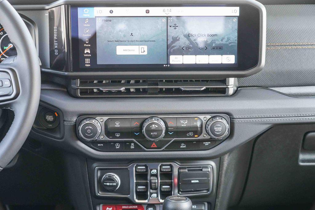 new 2025 Jeep Gladiator car, priced at $40,503