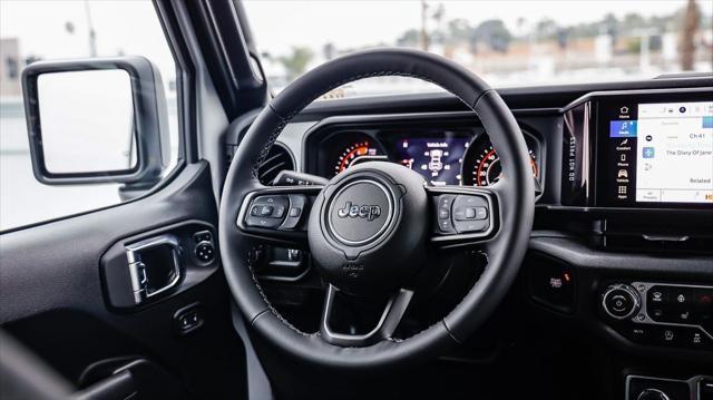 new 2025 Jeep Wrangler car, priced at $39,580