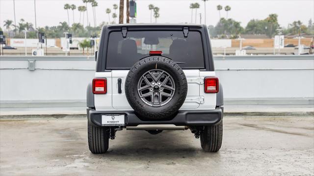 new 2025 Jeep Wrangler car, priced at $39,580