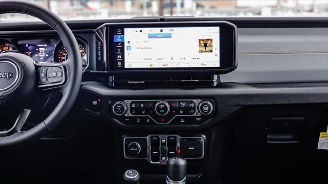 new 2025 Jeep Wrangler car, priced at $39,580
