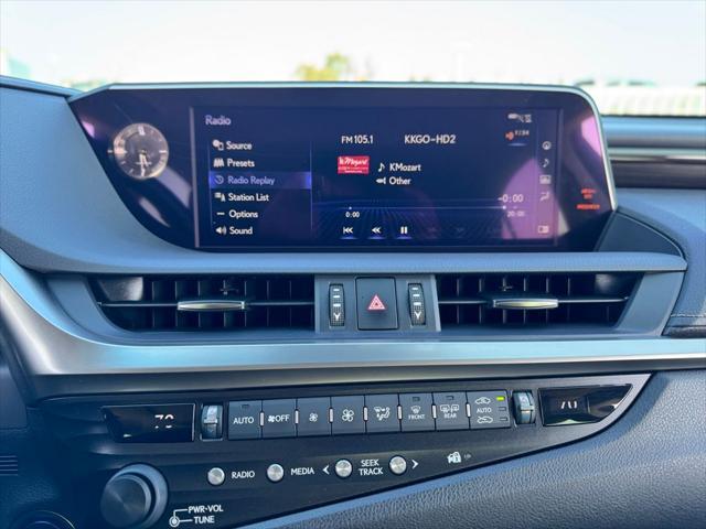 used 2019 Lexus ES 300h car, priced at $25,995