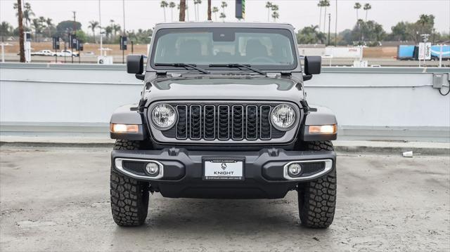 new 2025 Jeep Gladiator car, priced at $38,890
